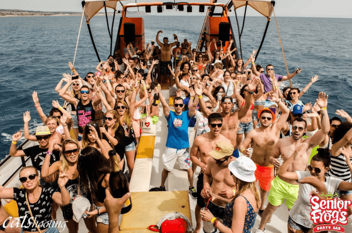 senior frogs boat party
